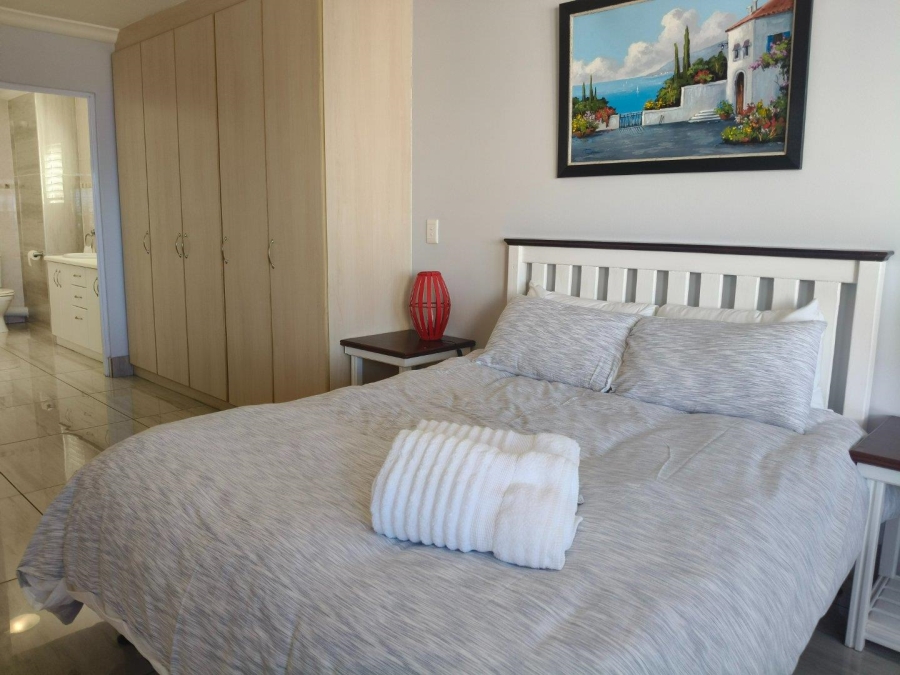 3 Bedroom Property for Sale in Jeffreys Bay Central Eastern Cape